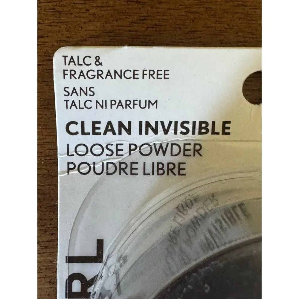 NWT CoverGirl Clean Invisible Loose Powder 105 Translucent Fair